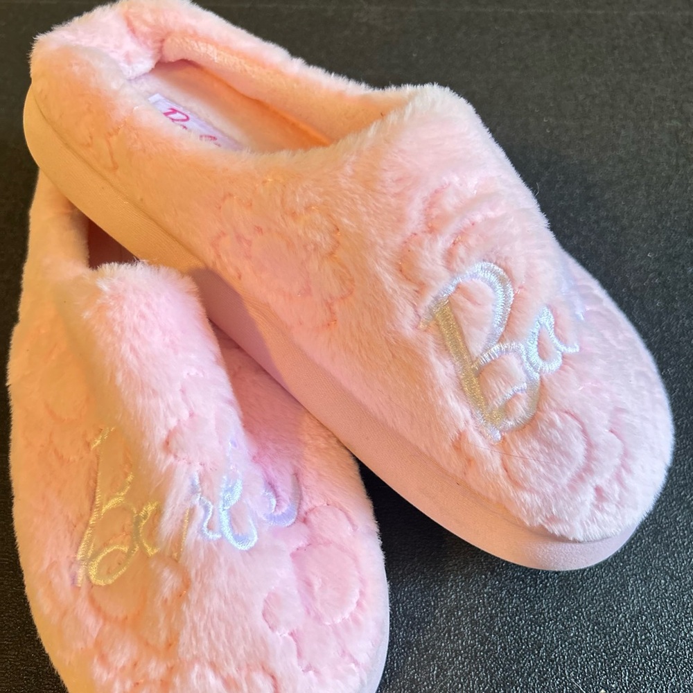 Barbie Fuzzy Slippers (Size 8-9)